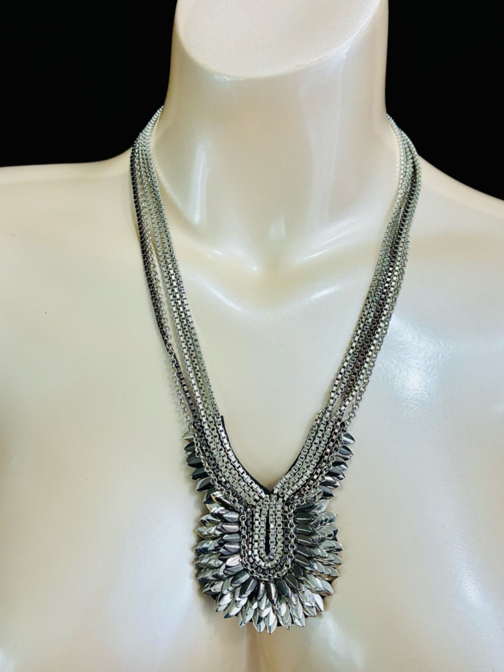 Stella & Dot Silver-Tone Hematite Petals Multi-Chain Pegasus Necklace Edgy EUC